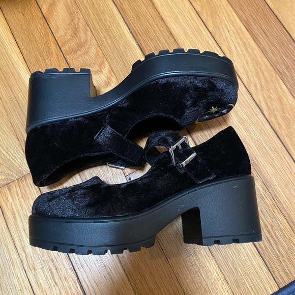 Koi Della Black Velvet Witchy Mary Janes - Picture 5 of 7
